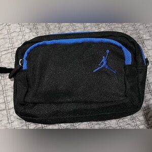 Jordan Belt bag, black/blue. Like new